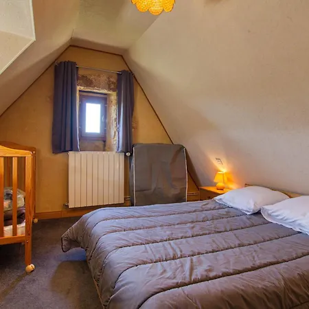 Les Pierres Chaudes *