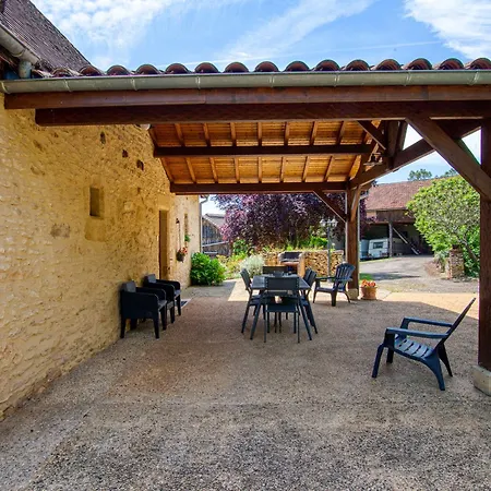 Les Pierres Chaudes *